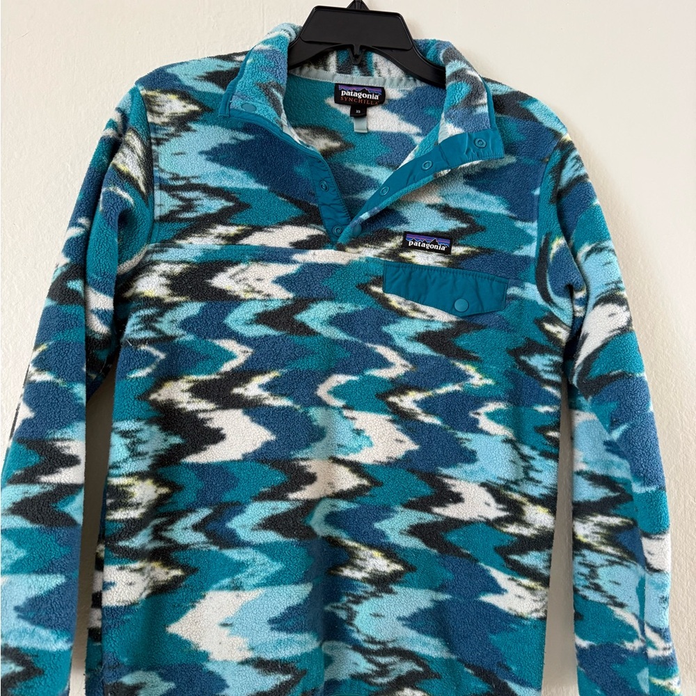 Patagonia Blue Teal & White Synchilla Fleece Pullover